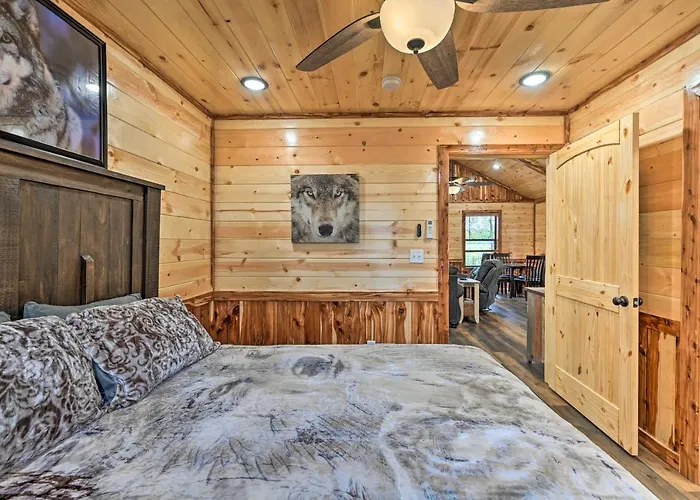 Cozy Broken Bow Cabin, Walk To The Lukfata Creek!